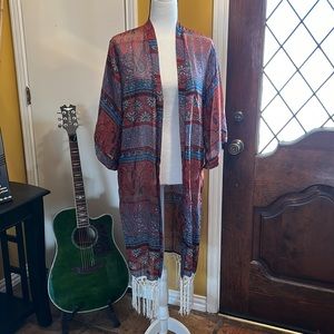 Romeo and Juliet Couture-Rust Kimono 3/4 sleeve sheer top fringe hem- S & M -NWT
